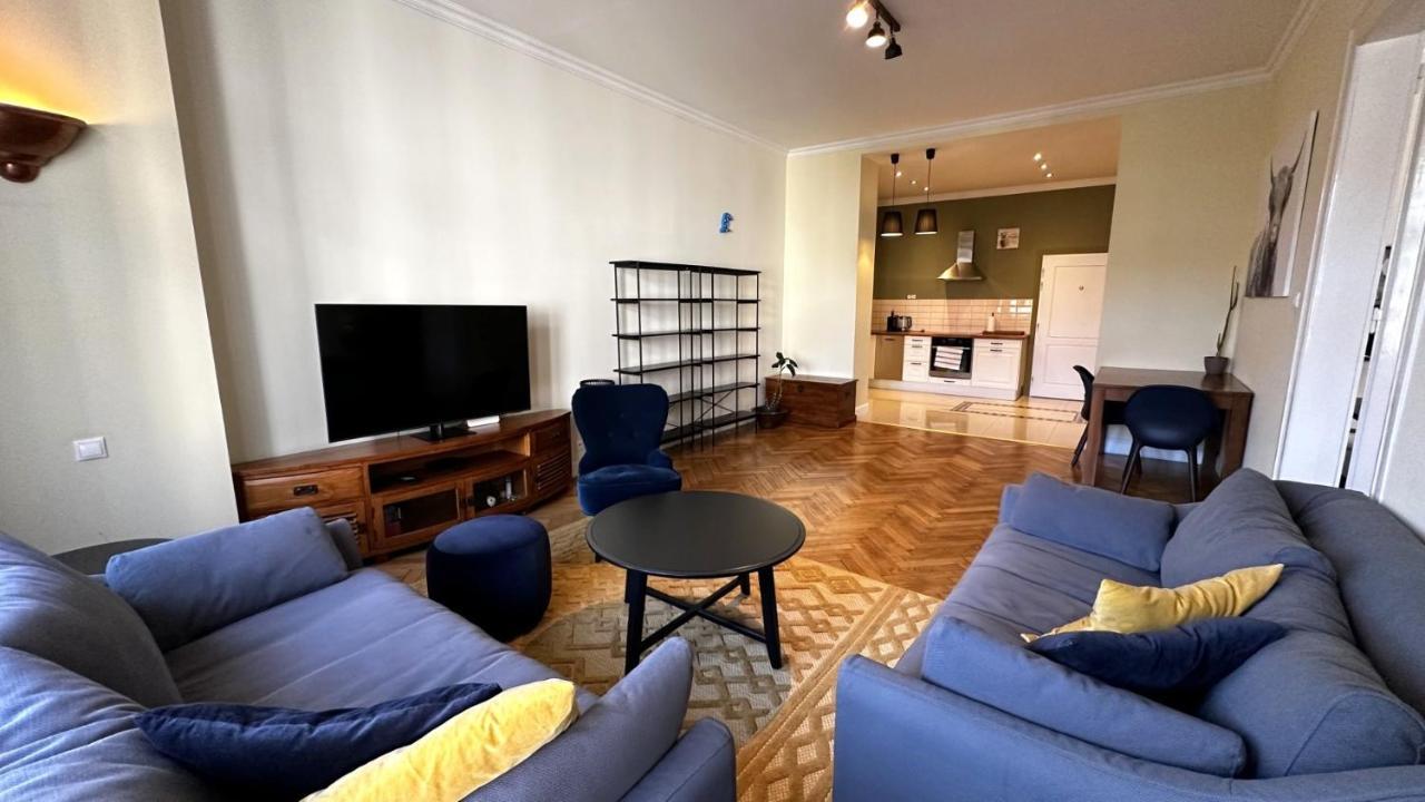 Gorkeho Apartment In City Centre Bratislava Exterior foto
